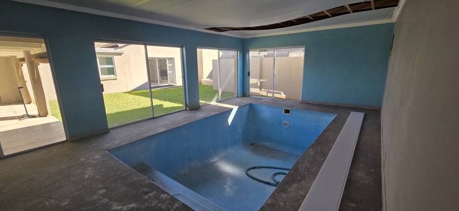 4 Bedroom Property for Sale in Minerva Gardens Northern Cape